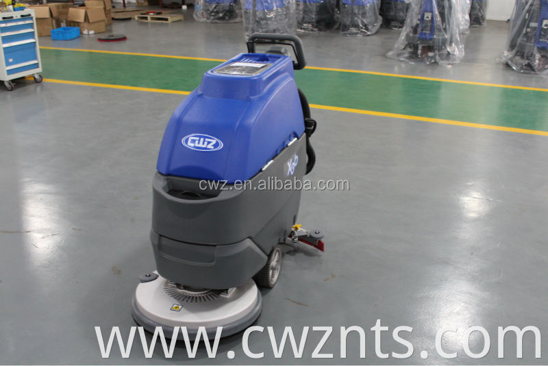 Easy operation small type floor scrubber dryer